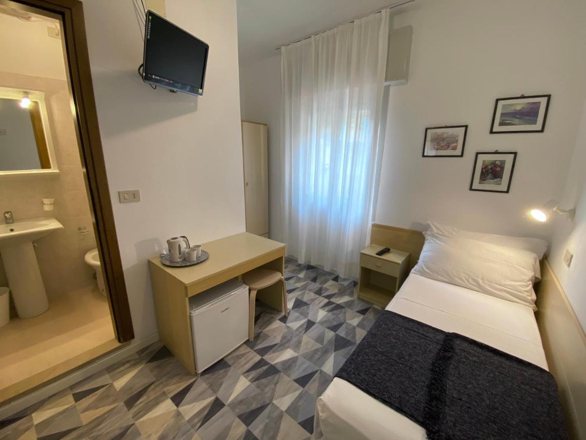 Giovanna Rooms Caorle Kültér fotó